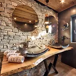 Appartement Wood&stone Alpi