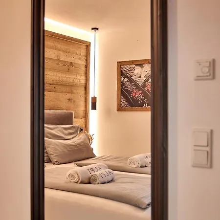 Wood&stone Alpi * جارمش بارتنكيرشن